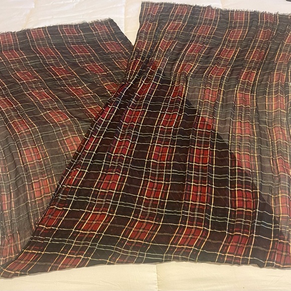 Tartan plaid wrap by Patricia Nash, lightweight oversized scarf with fringe - Picture 4 of 8